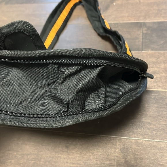 2D comic style shoulder bag - Picture 5 of 9